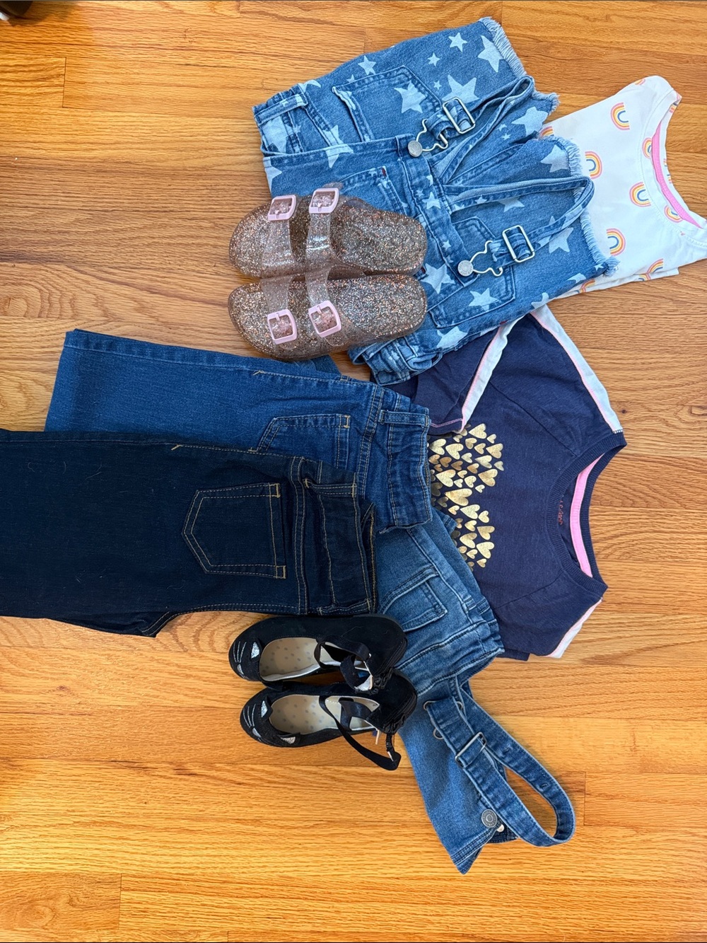 Cat & Jack Girls Blue Denim Star Overalls and Navy Rainbow Tee Matching Set